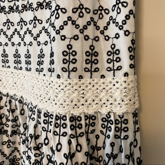 Maeve/Anthropologie Peplum Top - Picture 5 of 9